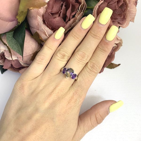 Срібна каблучка з аметрином nano 1.7ct, вага виробу 2,71 гр (2088394) 18.5 розмір 2088394 фото Срібна каблучка з аметрином nano 1.7ct, вага виробу 2,71 гр (2088394) 18.5 розмір 2088394 фото