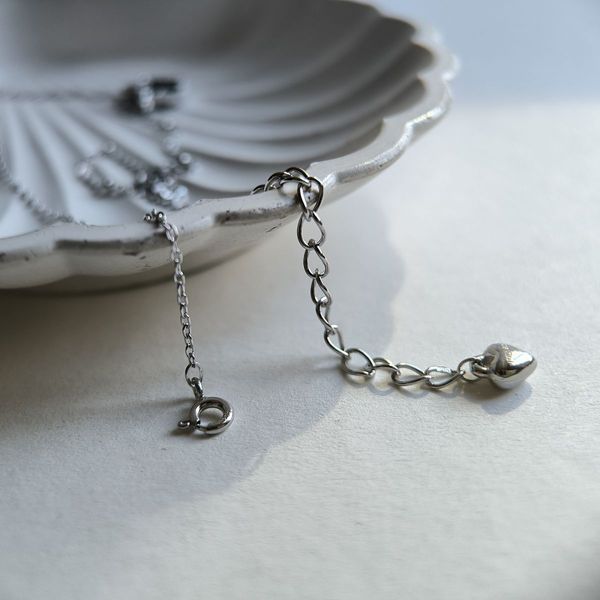 Серебряное колье с натуральным ониксом, вес изделия 3,2 гр (60002134) 450500 размер 2182719b фото Серебряное колье с натуральным ониксом, вес изделия 3,2 гр (60002134) 450500 размер 2182719b фото