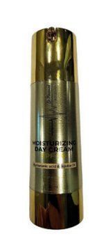 Зволожуючий денний крем з SPF -30 з гіалуроновою кислотою MOISTURIZING DAY CREAM WITH SPF-30 HYALURONIC ACID Dr.Plazamed50млV.I.P Please 0016 фото
